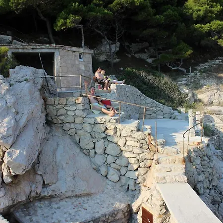 Apartments With A Parking Space Marusici, Omis - 962 Apartment Mimice