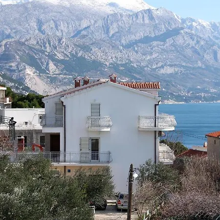 Apartments With A Parking Space Marusici, Omis - 962 Apartment Mimice