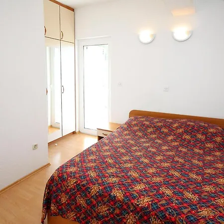 Apartment Apartments With A Parking Space Marusici, Omis - 962