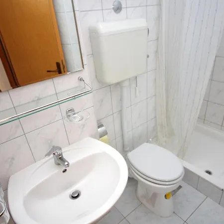 Apartments With A Parking Space Marusici, Omis - 962 Apartment *