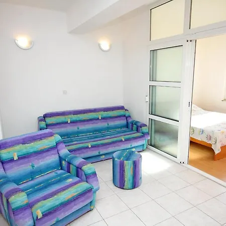 Apartment Apartments With A Parking Space Marusici, Omis - 962 Mimice