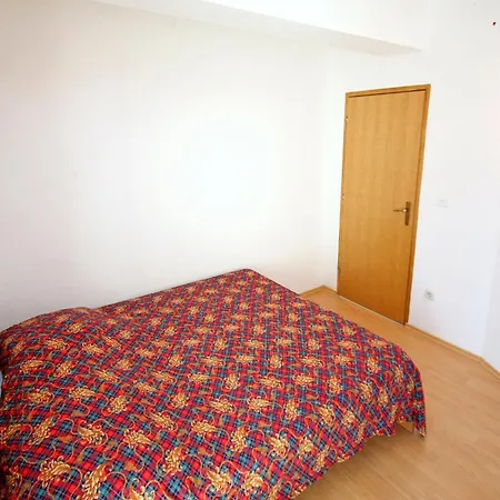Apartments With A Parking Space Marusici, Omis - 962 Apartment Mimice